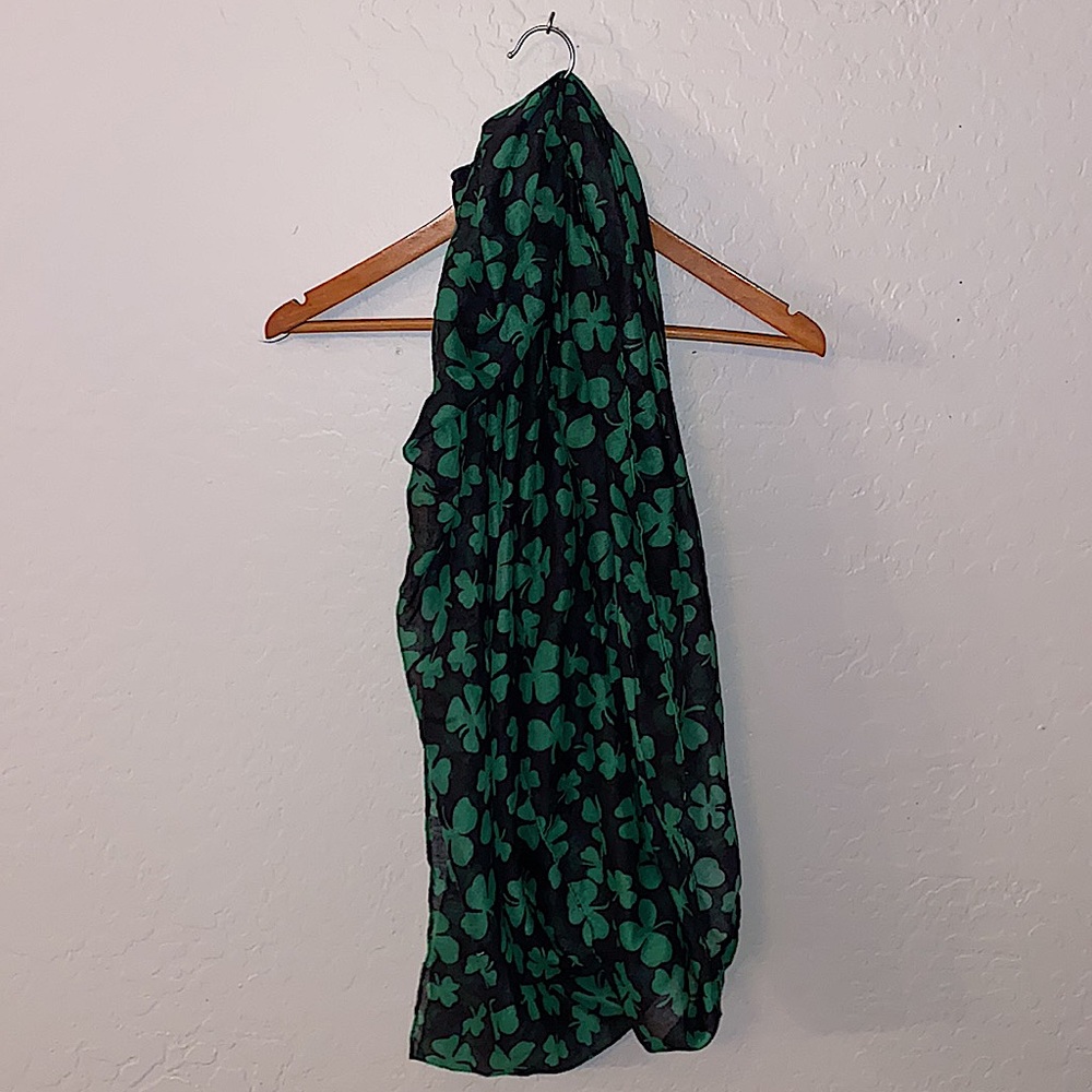 Holiday Scarf Bundle - Picture 3 of 3